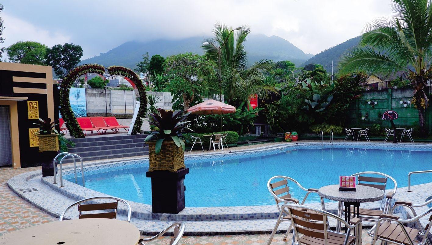 Zamzam Hotel And Resort Batu  Exteriör bild