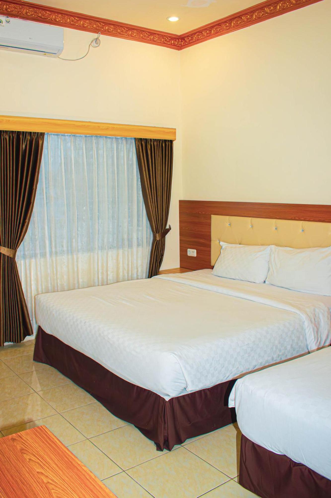 Zamzam Hotel And Resort Batu  Exteriör bild