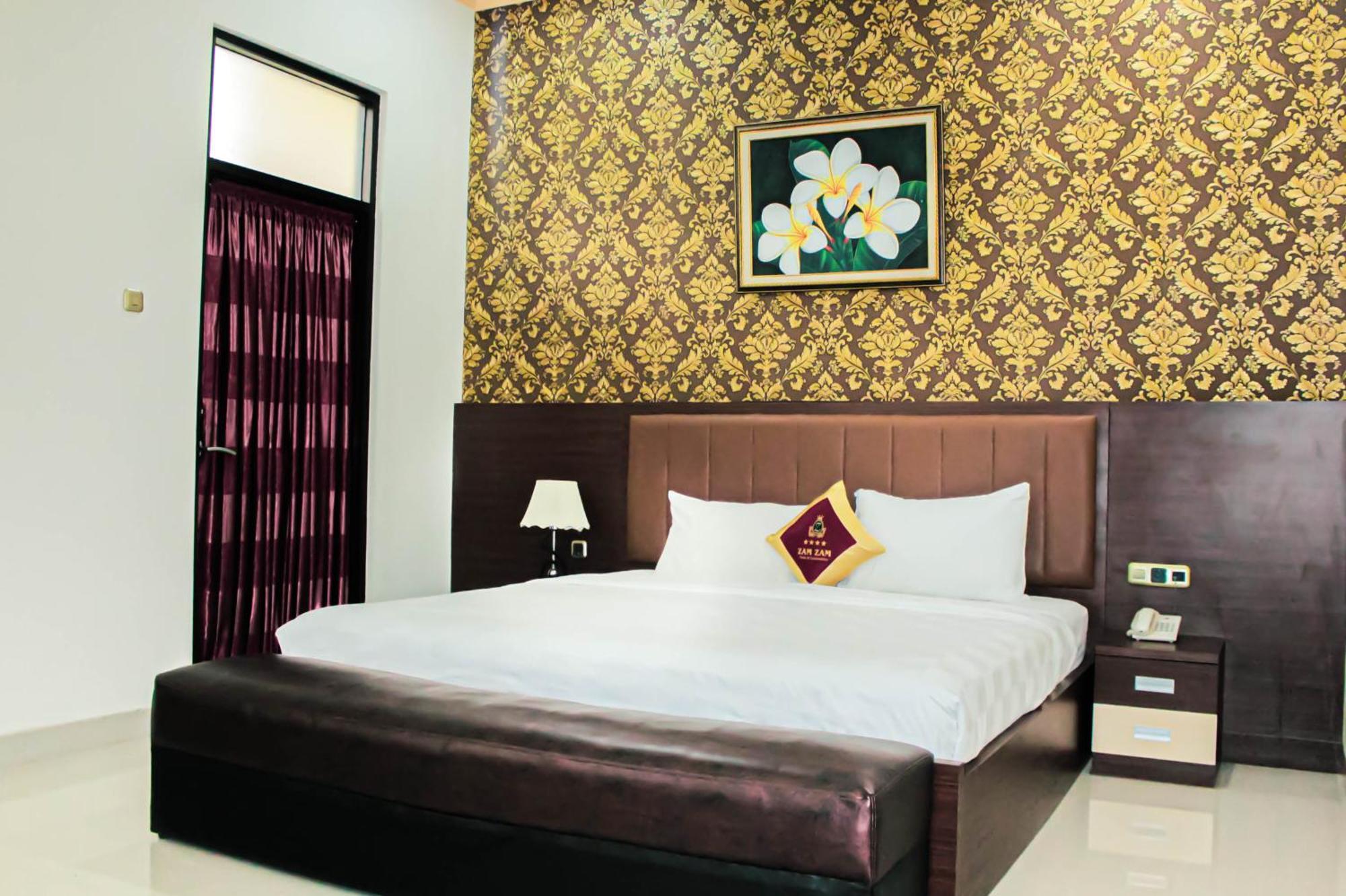 Zamzam Hotel And Resort Batu  Exteriör bild