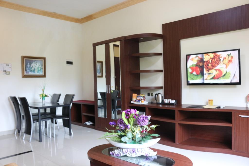 Zamzam Hotel And Resort Batu  Exteriör bild
