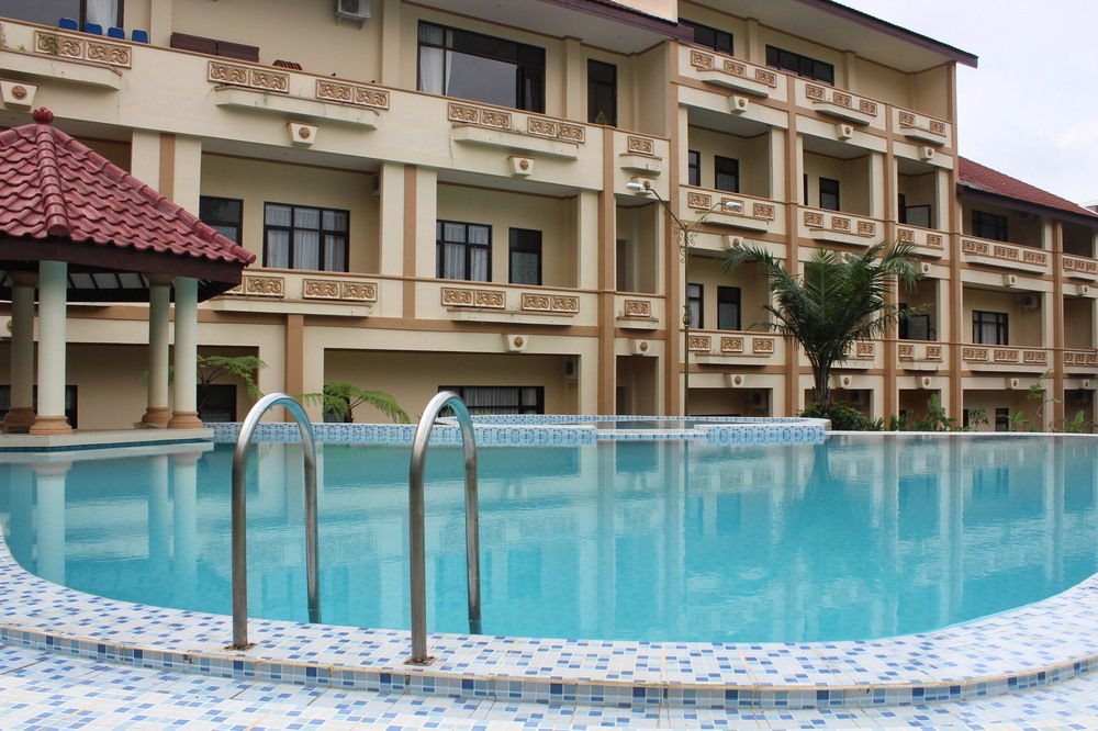 Zamzam Hotel And Resort Batu  Exteriör bild