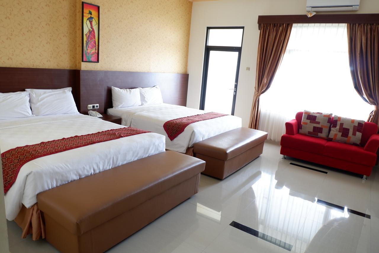 Zamzam Hotel And Resort Batu  Exteriör bild